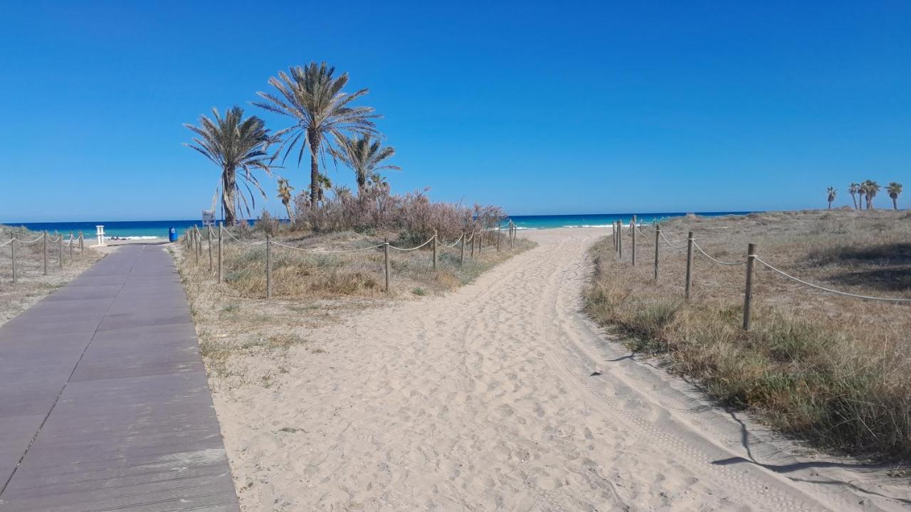 El Faro De Canet 卡耐特蒂贝兰格 外观 照片
